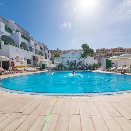 Modern In Santa Cruz De Tenerife With Garden